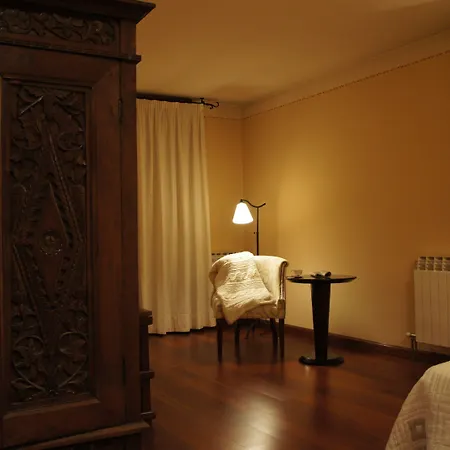 La De Castroviejo Hotel 2*