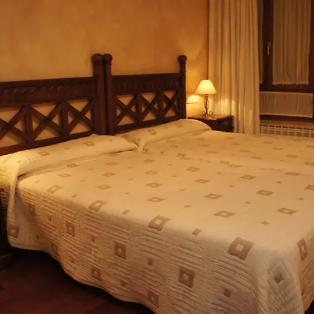 La De Castroviejo فندق دورويلو دي لا سييرا