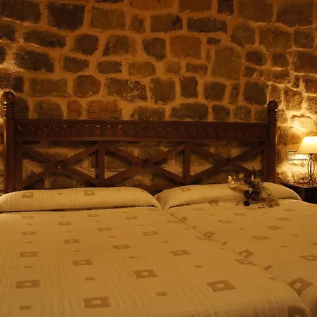 Hotel La De Castroviejo Duruelo de la Sierra