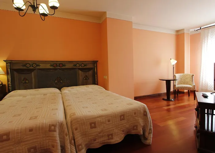 호텔 La De Castroviejo 2*